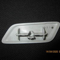Крышка форсунки омывателя фары на Lexus RX 350  450H 2009-2015