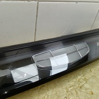 Фара передняя габаритная центральная на Geely Atlas 2 2023>