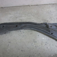 Накладка трапеции дворников на Lexus RX 350 2016-2023