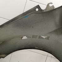 Крыло переднее правое на Ford Fiesta Mk6 2012-2019 / Ford Fiesta Mk6 2008-2012