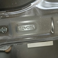 Дверь передняя левая на Toyota Land Cruiser 150 / Prado 2009-2026