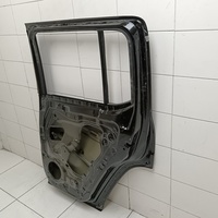 Дверь задняя правая на Tank 300 2021>