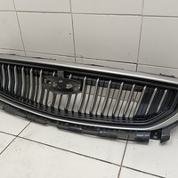 Решетка радиатора на Geely Emgrand 2021>