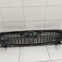 Решетка радиатора на Geely Emgrand 2021>