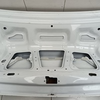 Крышка багажника на Lada Vesta 2015>