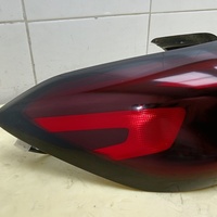 Фонарь задний наружный левый на Chery Tiggo 7 Pro 2019>