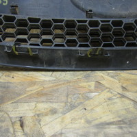 Решетка радиатора на Lada Largus 2012>