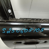 Дверь передняя правая на Tank 500 2022>