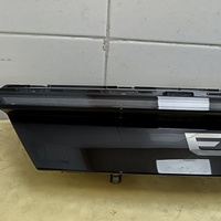 Фара передняя габаритная центральная на Exeed RX T22 2023>