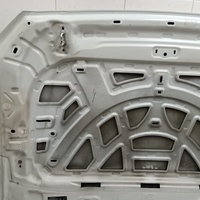 Капот на Volvo S60 2018>