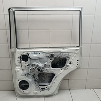 Дверь задняя правая на Toyota Land Cruiser 200 2008-2021