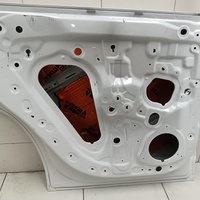 Дверь задняя левая на Geely Monjaro 2021>