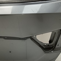 Дверь багажника на Lada Vesta 2015>