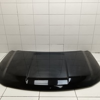 Капот на Ford Explorer 5 2010-2019