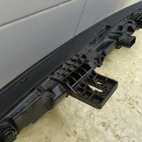 Фара передняя габаритная центральная на Geely Atlas 2 2023>