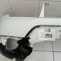 Бампер передний на Renault Duster 1 2012-2021