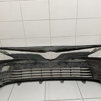 Бампер передний на Toyota Camry V70 2017-2025