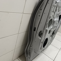 Дверь задняя правая на Geely Monjaro 2021>