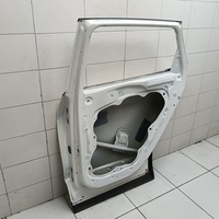Дверь задняя правая на Kia Sportage 5 2022>