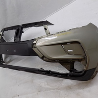 Бампер передний на Lada Vesta 2015>