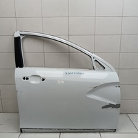 Дверь передняя правая на Lada Vesta 2015>