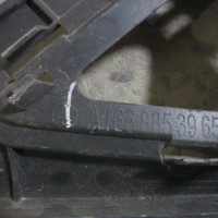 Решетка в бампер на Mercedes Benz M Klasse ML / GLE W166 2011-2018