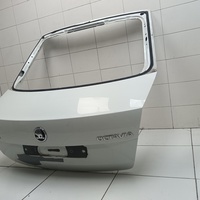 Дверь багажника на Skoda Octavia (A7) 2013-2020