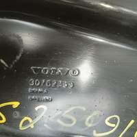 Панель передняя на Volvo XC60 2008-2017