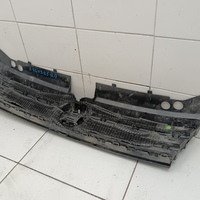 Решетка радиатора на VW Tiguan 2 2017>