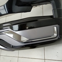 Бампер передний на Toyota Land Cruiser 200 2008-2021