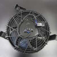 Вентилятор радиатора на Lexus LX 570 2007> / Toyota Land Cruiser (200) 2008>